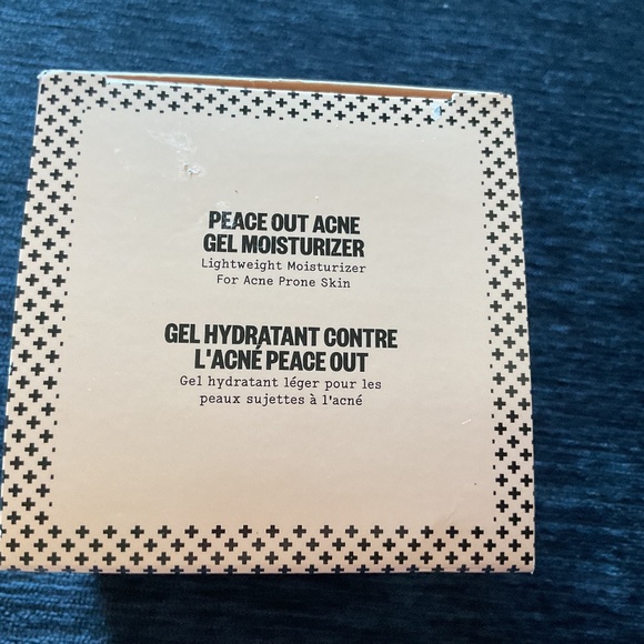 Peace Out Acne Gel Moisturizer New! - Picture 3 of 3